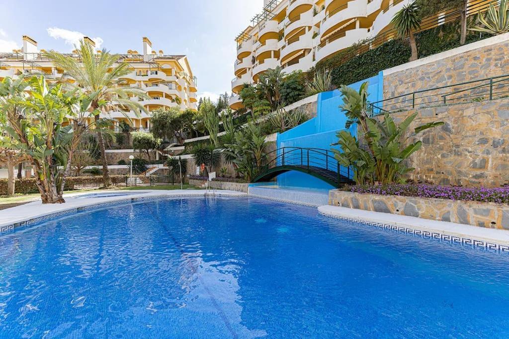 Classy Flat W/ Impressive Views Marbella