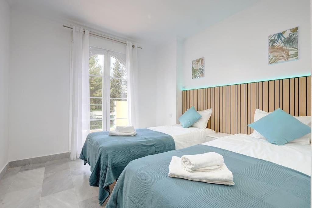 Classy Flat W/ Impressive Views * Marbella