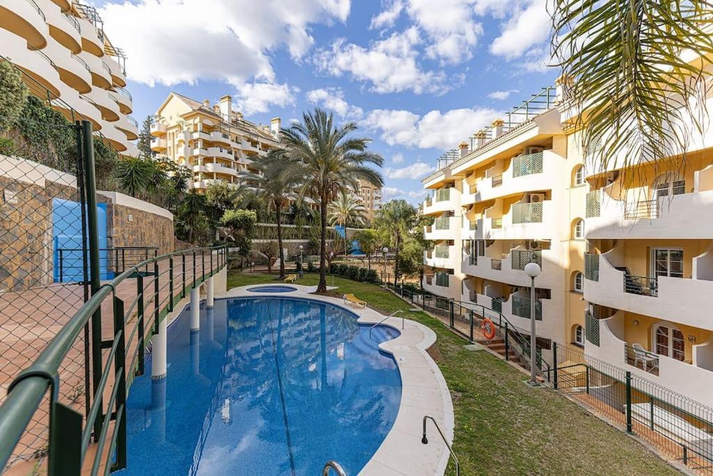 Classy Flat W/ Impressive Views Apartment *